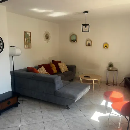 아파트 Stras' 스트라스부르